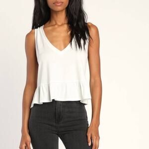 Lulu's Kinsey White V-Neck Crop Ruffled Crop Top Tank Top Small